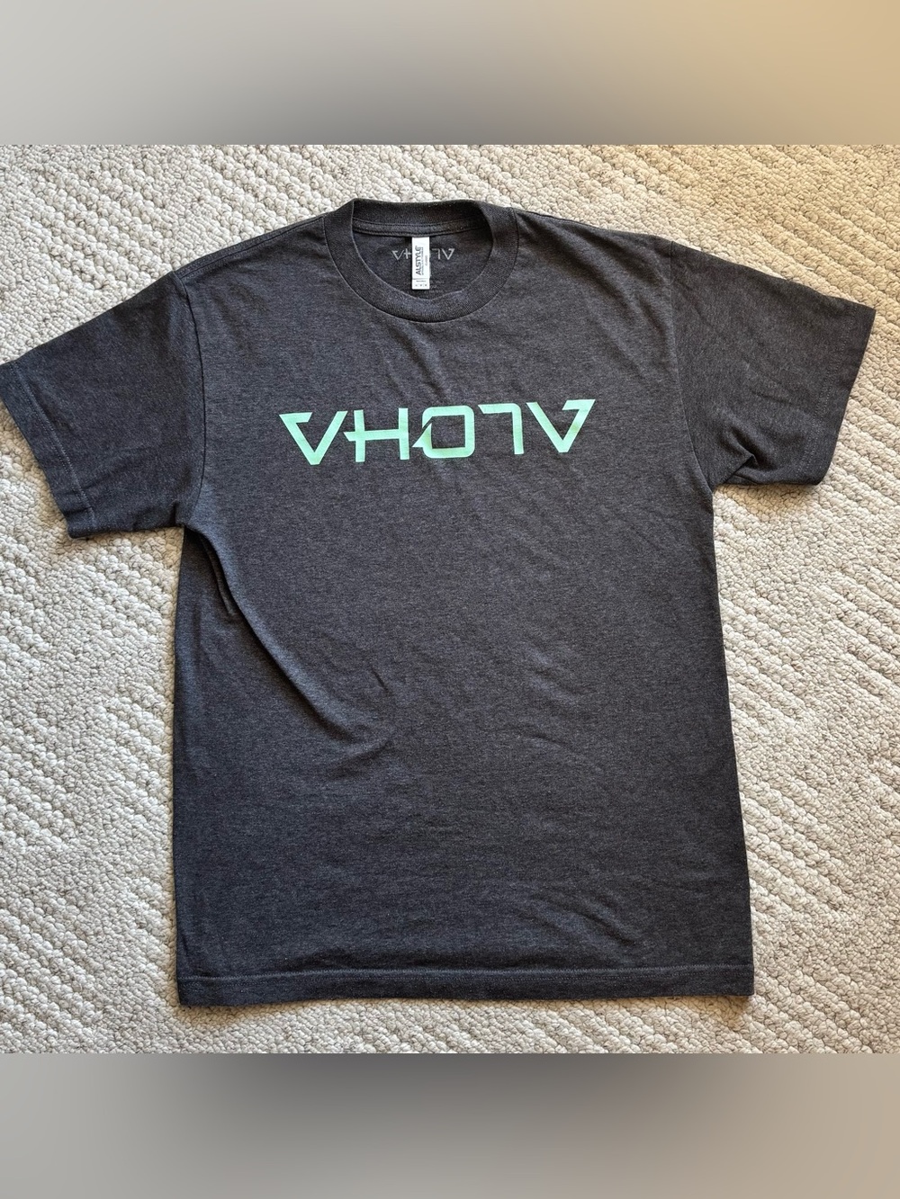 ALOHA Charcoal Tee
